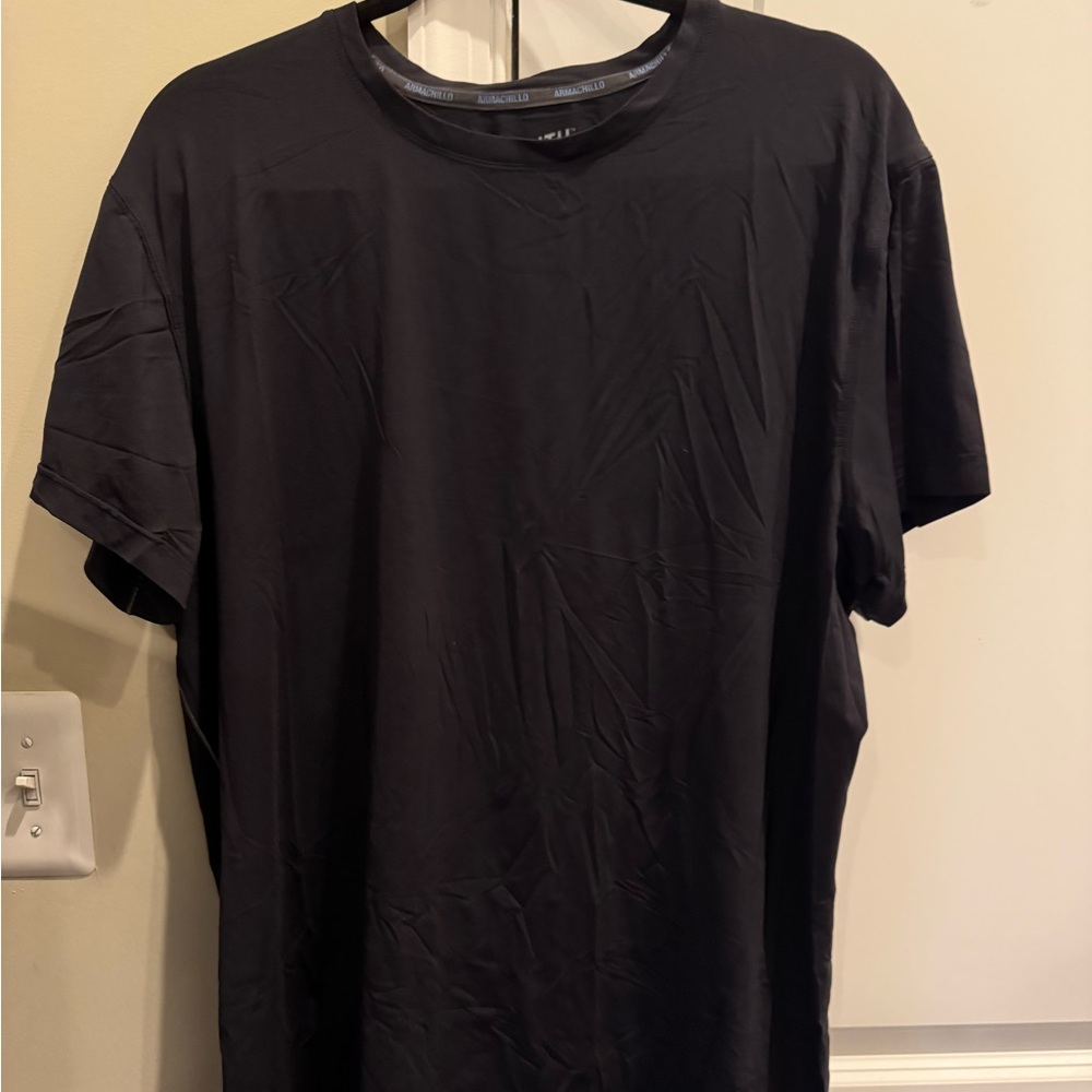 Duluth Trading Co Armachillo Series Crew Neck Shirt